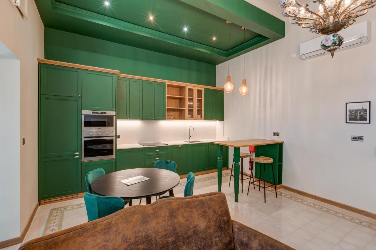 Piju Lux Apartments Слима Екстериор снимка