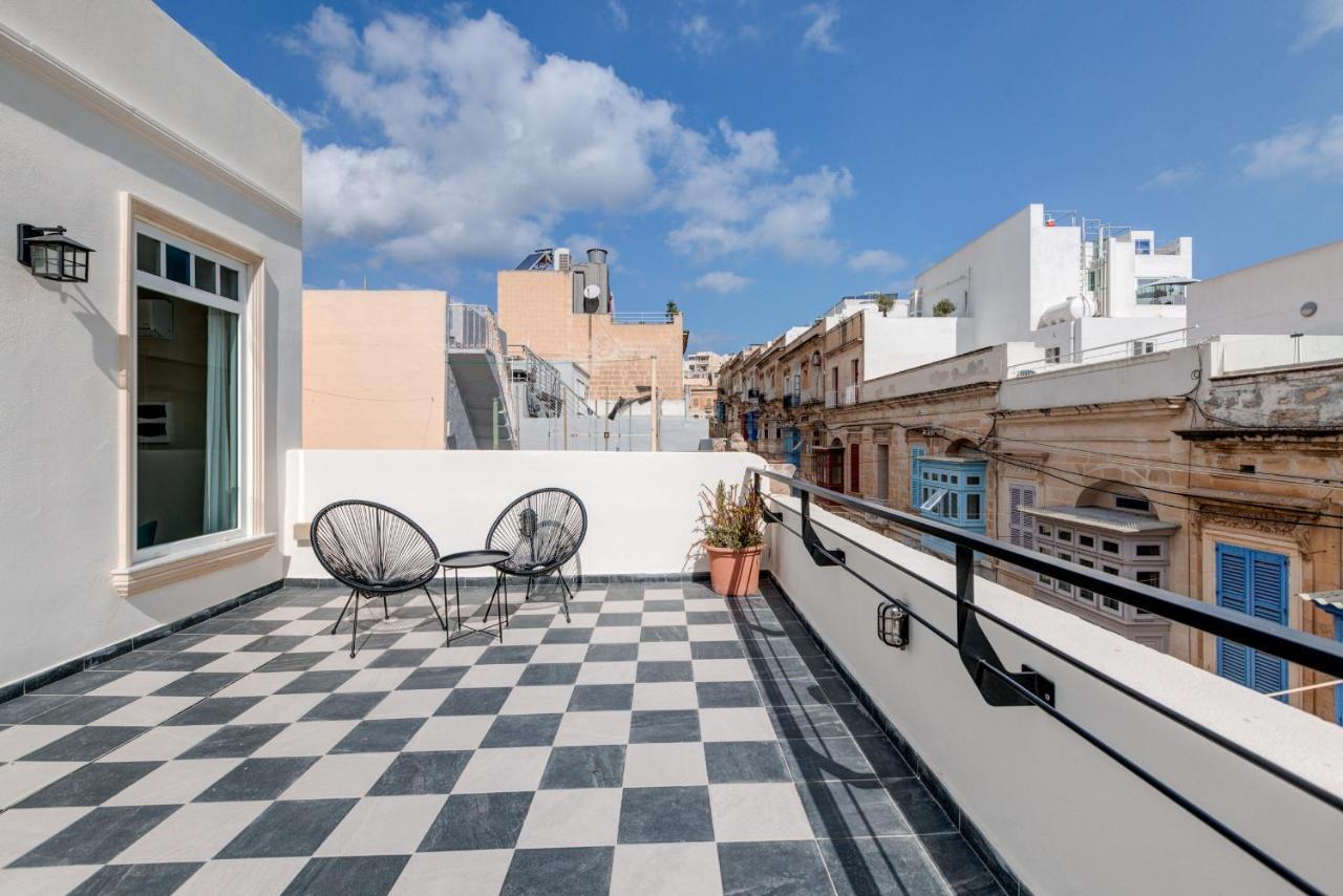 Piju Lux Apartments Слима Екстериор снимка