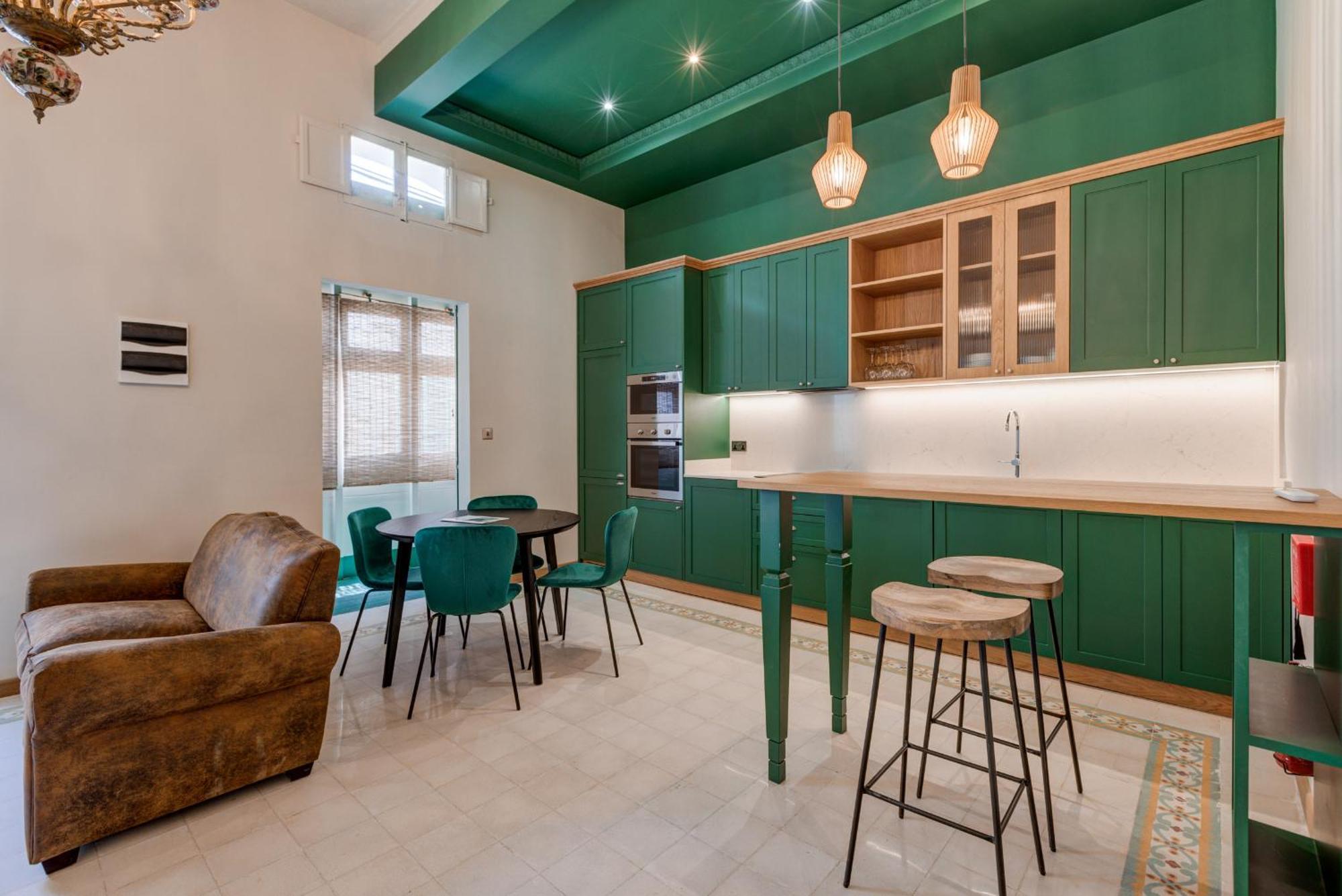 Piju Lux Apartments Слима Екстериор снимка